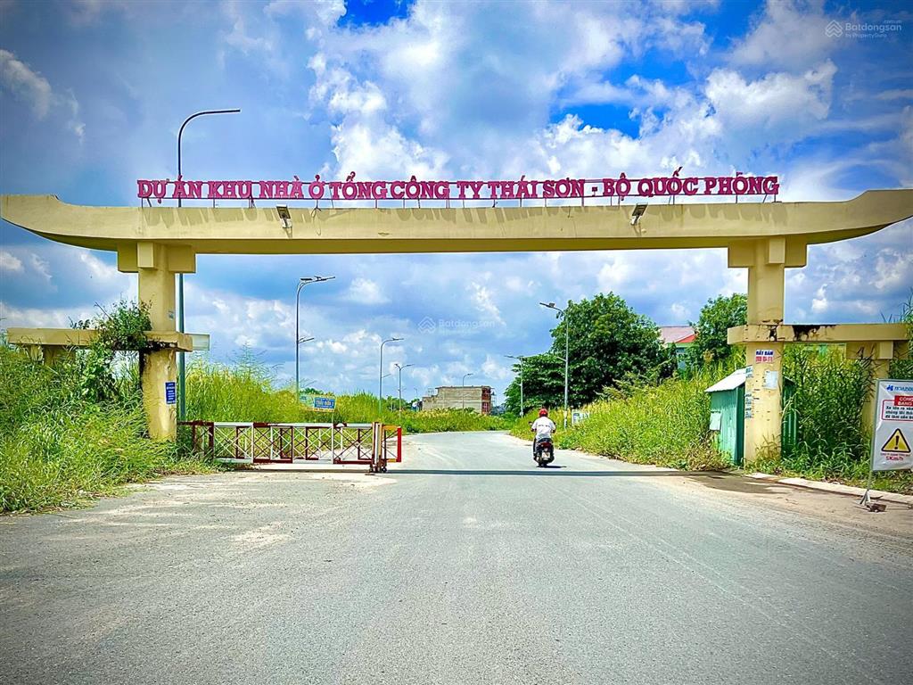 Cần bán gấp nền đất biệt thự khu e kdc thái sơn bộ quốc phòng trước tết giá 65tr/m2