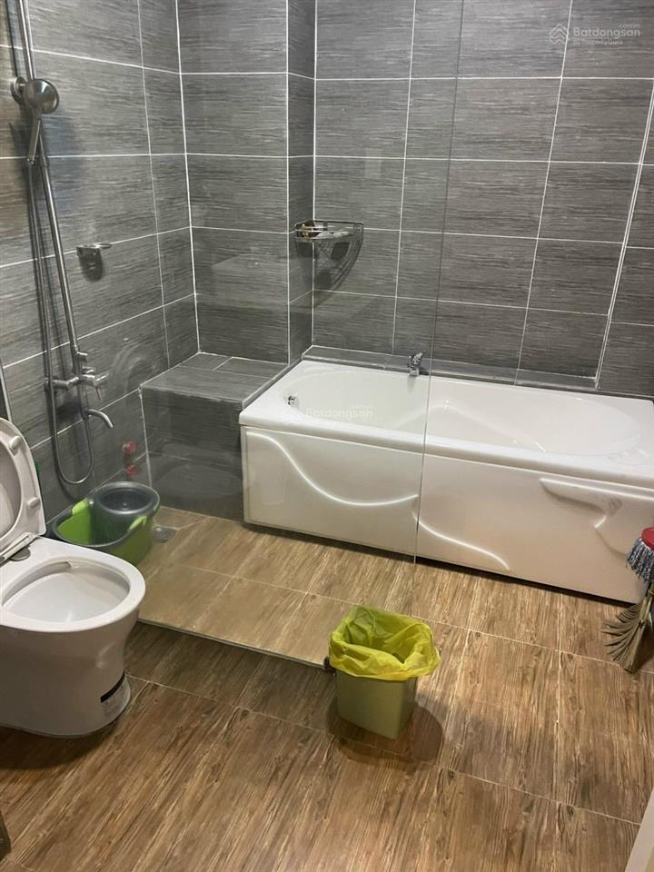 Bán gấp căn nhà phố có hầm view công viên kdc sadeco phước kiển a, giá 13,7tỷ
