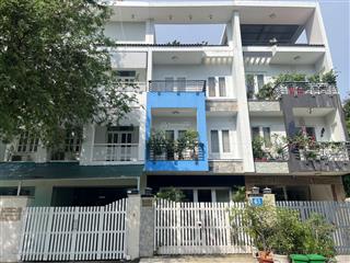 Cho thuê nhà 1 trệt 3 lầu kdc sadeco phước kiển a, tp. hcm giá 19tr/tháng