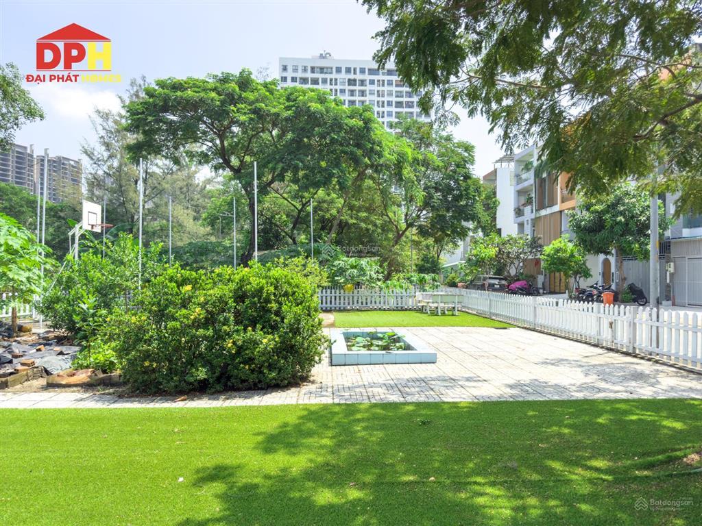 Cần tiền bán gấp! nhà phố có hầm, view công viên kdc sadeco phước kiển a, xã nhà bè!
