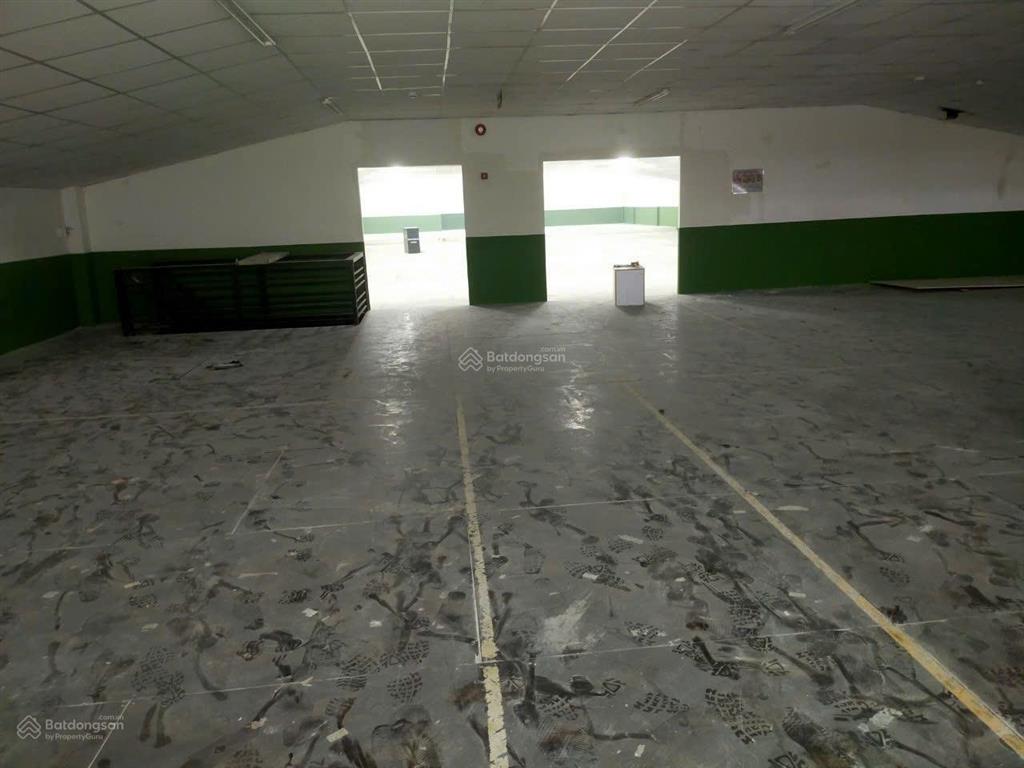 Cho thuê nhà xưởng 1700m2 đường hòa bình  thoại ngọc hầu, quận tân phú