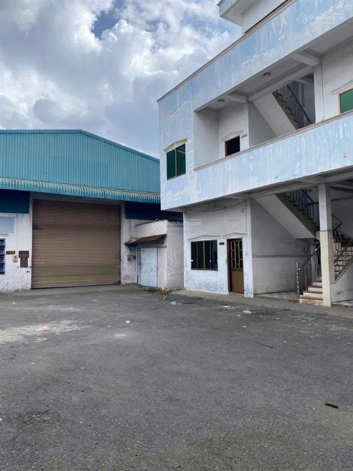 Cho thuê kho xưởng 2500m2 gần phan anh, hướng về bx miền tây