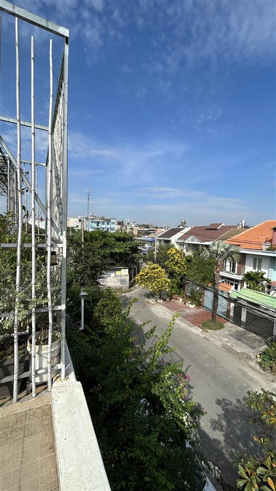 Cho thuê biệt thự 10x20m khu biệt thự ngọc đức  chế lan viên, tân phú