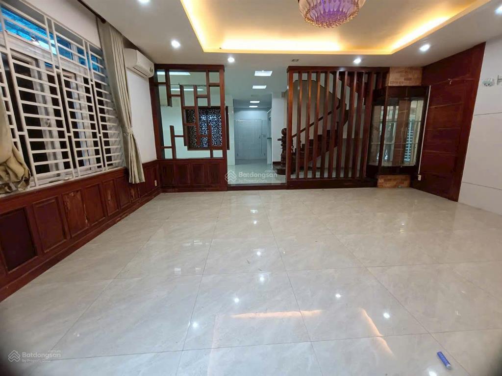 Cho thuê biệt thự 10x20m khu biệt thự ngọc đức  chế lan viên, tân phú