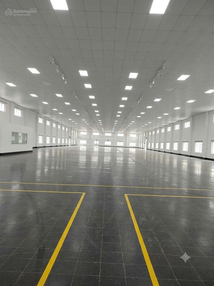 Cho thuê kho xưởng 8000m2 gần kcn vĩnh lộc có ngăn lẻ cho thuê