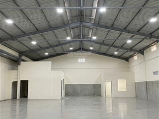 Cho thuê kho xưởng 570m2 (15x38m) gần siêu thị eon mall tân phú