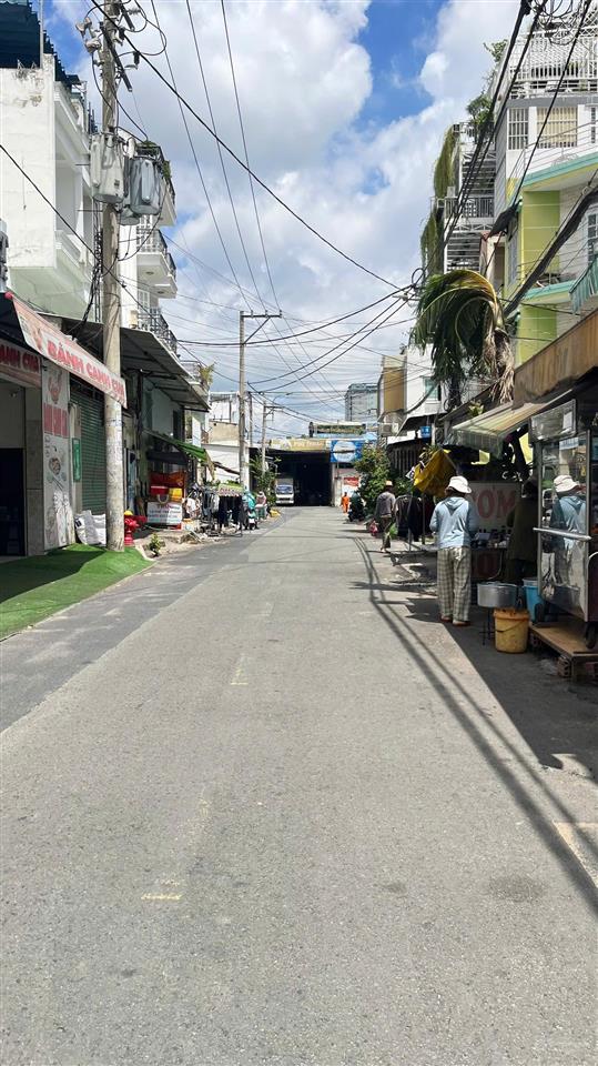 Cho thuê nhà cấp 4 (7x30m) đường hoà bình, tân phú, đường công