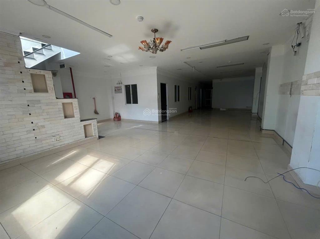 Cho thuê tòa nhà tây thạnh, tân phú (8x25m) 3 lầu giá 46 triệu