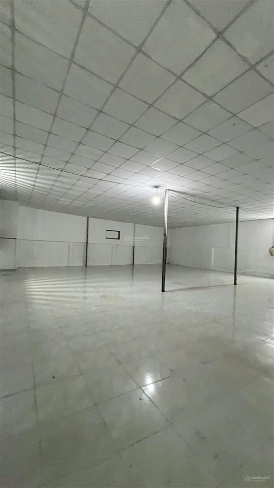 Cho thuê kho xưởng 670m2 phạm văn chiêu, gò vấp giá 40 triệu
