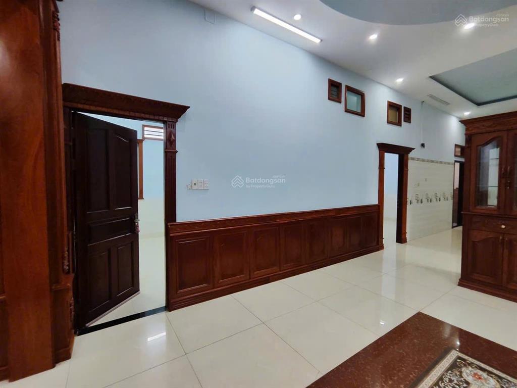 Bán biệt thự sân vườn đặng thúc vịnh, hóc môn (24x25m nhà xây 10x20m còn lại sân vườn)