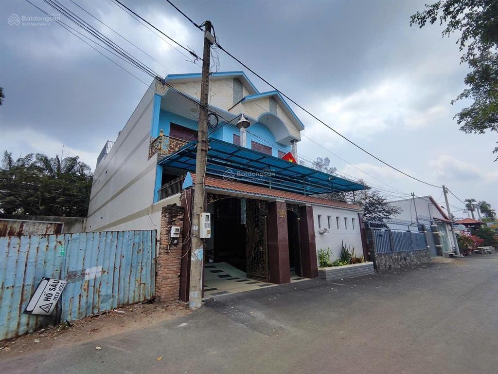 Bán biệt thự sân vườn đặng thúc vịnh, hóc môn (24x25m nhà xây 10x20m còn lại sân vườn)