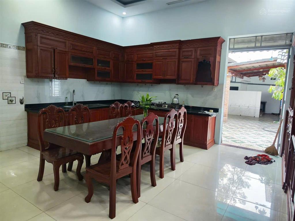 Bán biệt thự sân vườn đặng thúc vịnh, hóc môn (24x25m nhà xây 10x20m còn lại sân vườn)
