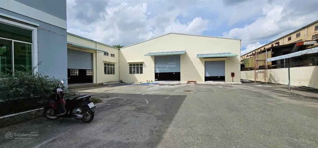 Bán nhà xưởng 4500m2 trong kcn tân thới hiệp, quận 12, pccc đầy đủ, đường container
