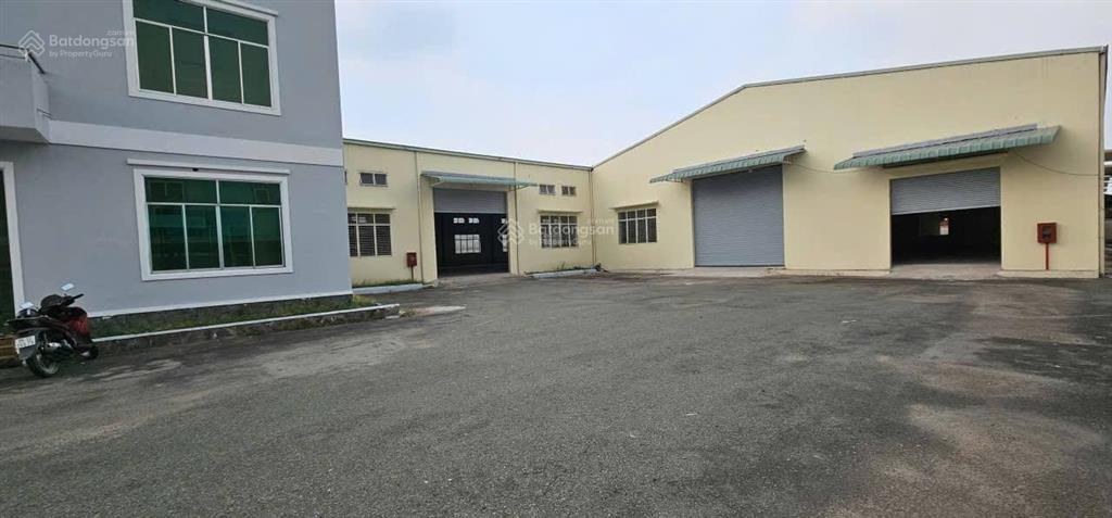 Bán nhà xưởng 4500m2 trong kcn tân thới hiệp, quận 12, pccc đầy đủ, đường container