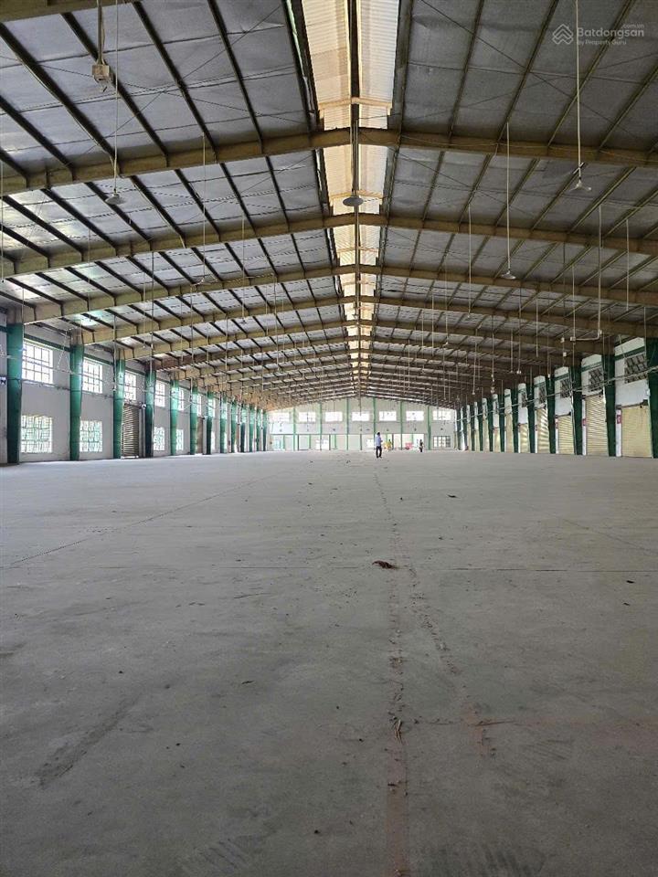 Cho thuê nhà xưởng mặt tiền ql22  kcn tân phú trung, 8500m2, giá 450tr/tháng
