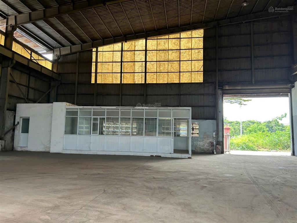 Cho thuê nhà xưởng 1900m2 tại kcn tân tạo, tp.hcm đường công 24/7