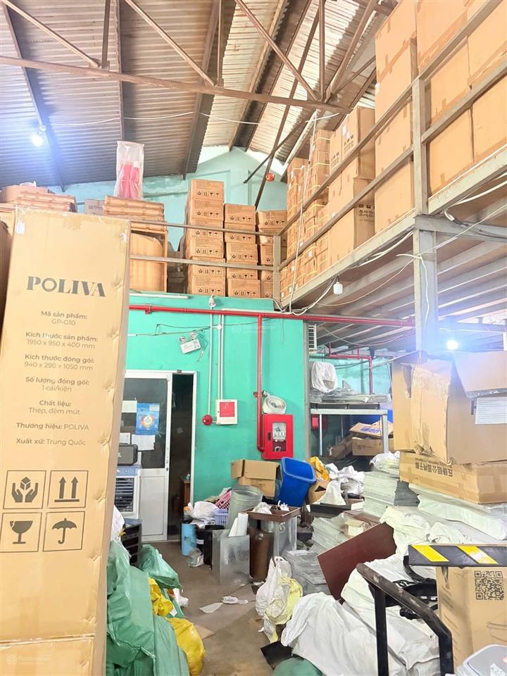 Cho thuê kho xưởng 1062m2 đường bờ bao tân thắng, siêu thị aeon tân phú