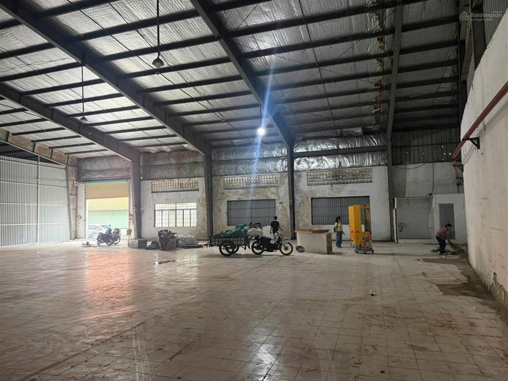 Cho thuê kho xưởng 650m2 đường phan huy ích, có pccc, đường công