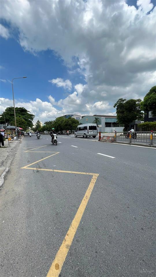 Cho thuê đất 40.000m2 mặt tiền tây thạnh, tân phú có cắt lẻ diện tích