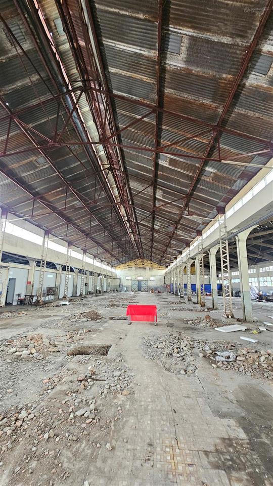 Cho thuê cụm kho 2500m2 đường trần văn dư, tân bình có cắt diện tích nhỏ