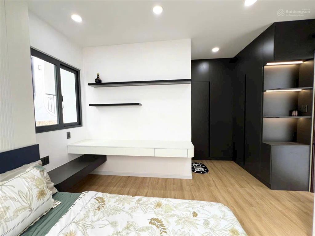 Bán căn hộ victory tower 120m2, giá 5,6 ty phú mỹ hưng hàng hiếm tại hot!