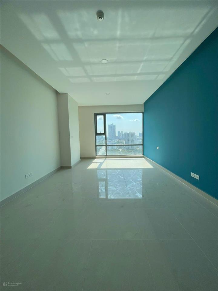 Cho thuê văn phòng golden king 35m² giá 10tr tại phú mỹ hưng q7