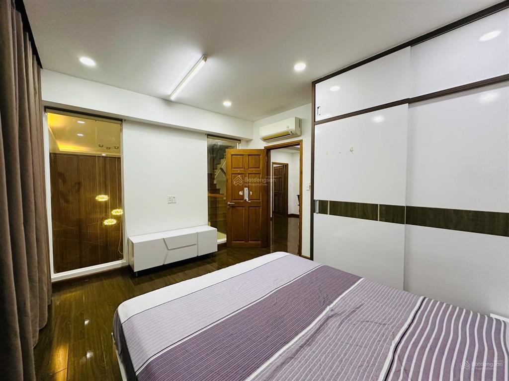 Bán nhà gấp lê văn lương, 96m2 trệt 2 lầu giá 11,890ty hẻm 902
