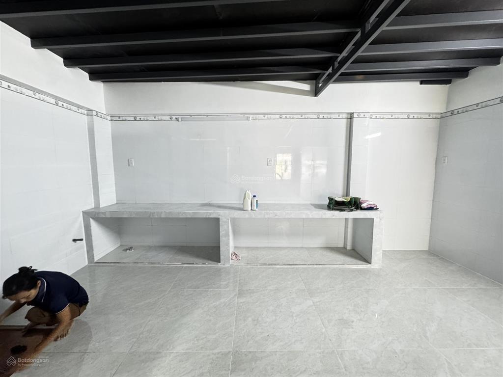 Chính chủ cần bán mặt tiền đường nguyễn văn tuôi, xã bến lức.