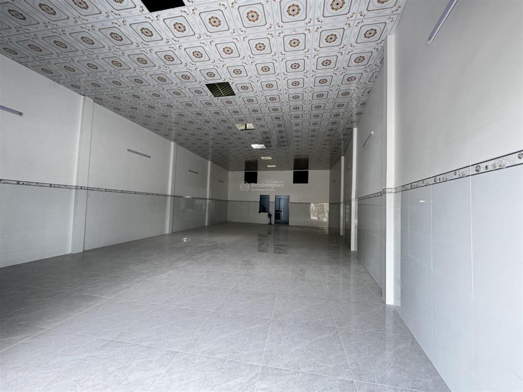 Chính chủ cần bán mặt tiền đường nguyễn văn tuôi, xã bến lức.