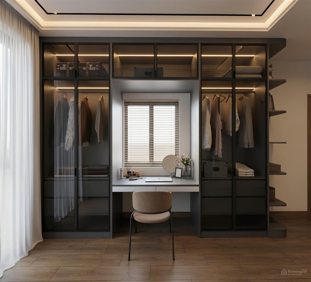 Nhà đẹp 1 trệt 2 lầu sân thượng  lý chính thắng  quận 3