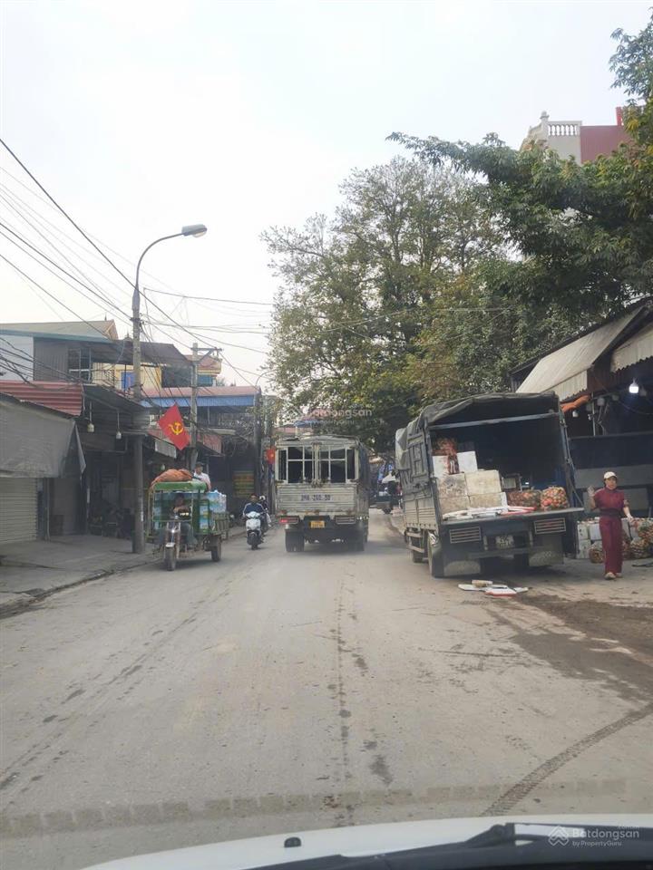 Bán đất 3 mặt đường trung tâm chợ đầu mối mê linh
