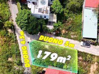 Hàng hiếm lô góc 180m2 trục chính phố tây cửa lấp, 2 mặt tiền, mt 8m xây 10 tầng