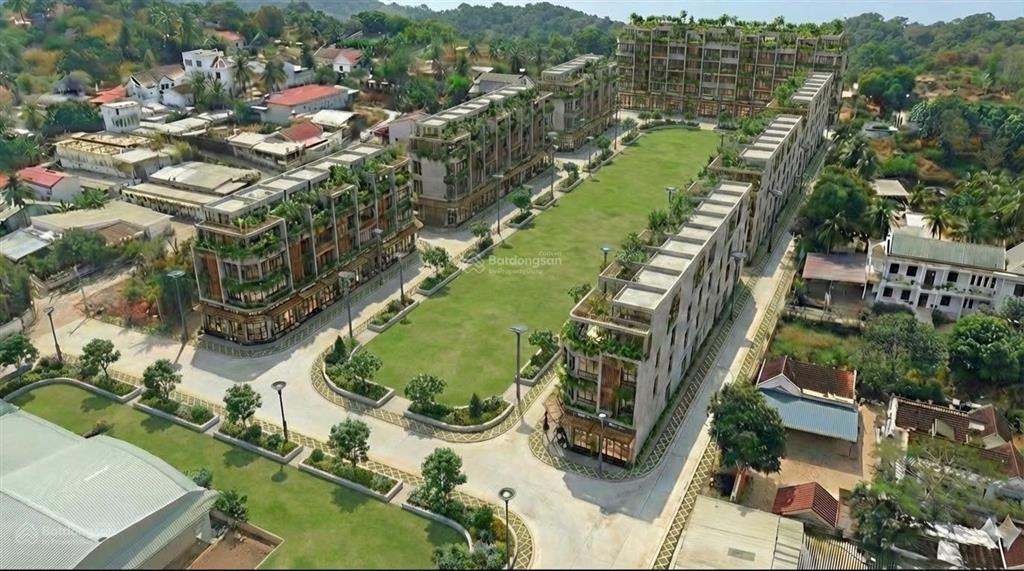 Hiếm! bán lô đất 2 mặt tiền hẻm toà án 30/4 phú quốc, 169m2, cách biển 700m, qh đất ở đô thị
