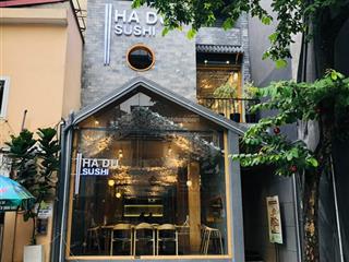 Cho thuê nhà mặt phố linh lang, ba đình  200mx3t+hầm,mt10m làm nhà hàng, bar, ngân hàng, cafe..