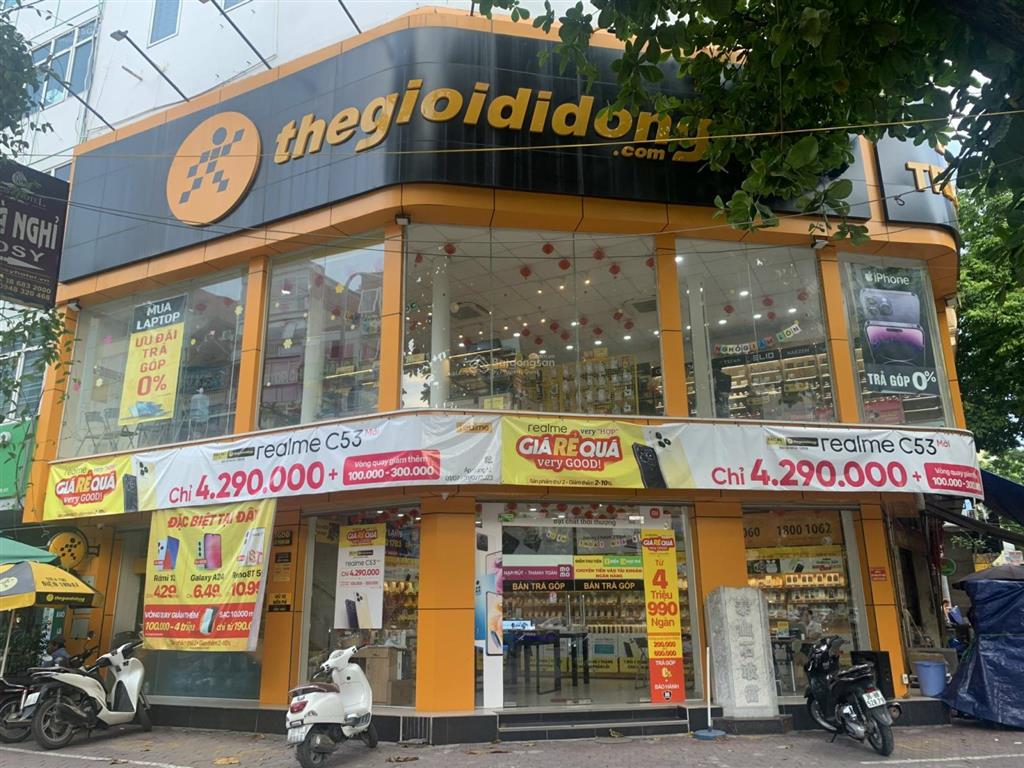 Cho thuê nhà mặt phố hoàng cầu,đống đa 80mx4t, mt 15m làm cafe, nhà hàng, showrom, salon....