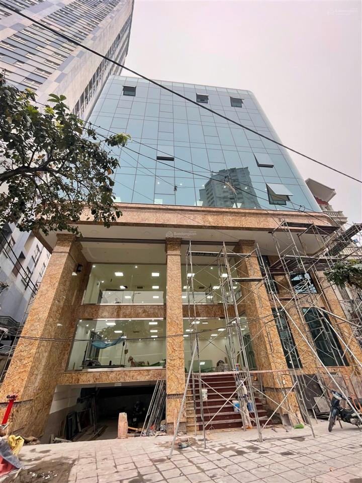 Cho thuê nhà phố yên lãng, đống đa 80mx8t,mt7m làm phòng khám, ngân hàng,spa, thẩm mỹ, nhà hàng..