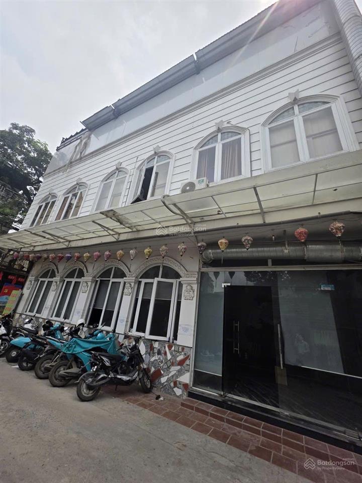 Cho thuê nhà mặt phố trần kim xuyến,cầu giấy 80mx3t ,mt10m làm nhà hàng, cafe, spa, thẩm mỹ...
