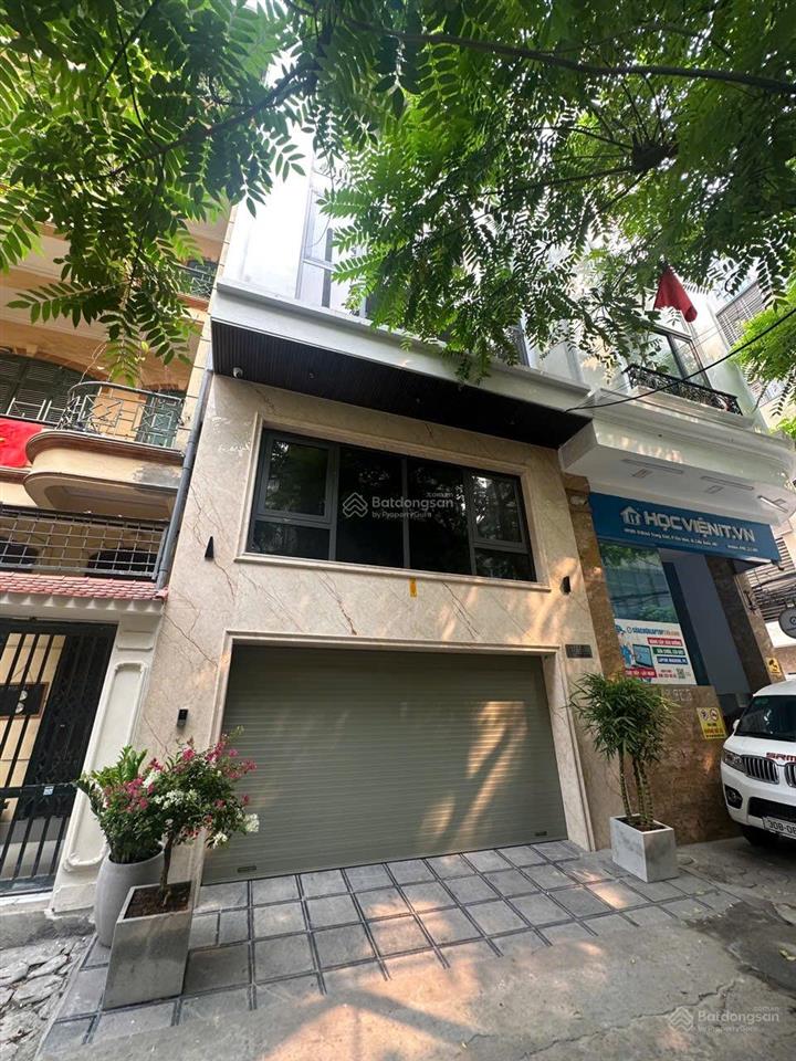 Cho thuê nhà mặt phố tại xã đàn, đống đa, 80mx3t, mặt tiền lô góc làm spa,thẩm mỹ, showrom, salon