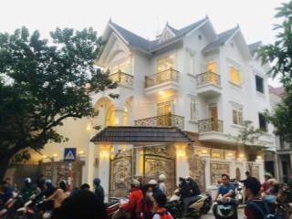 Cho thuê np tại huỳnh thúc kháng, ba đình 140mx5t,mt25m làm cafe, nhà hàng, chuỗi có thương hiệu