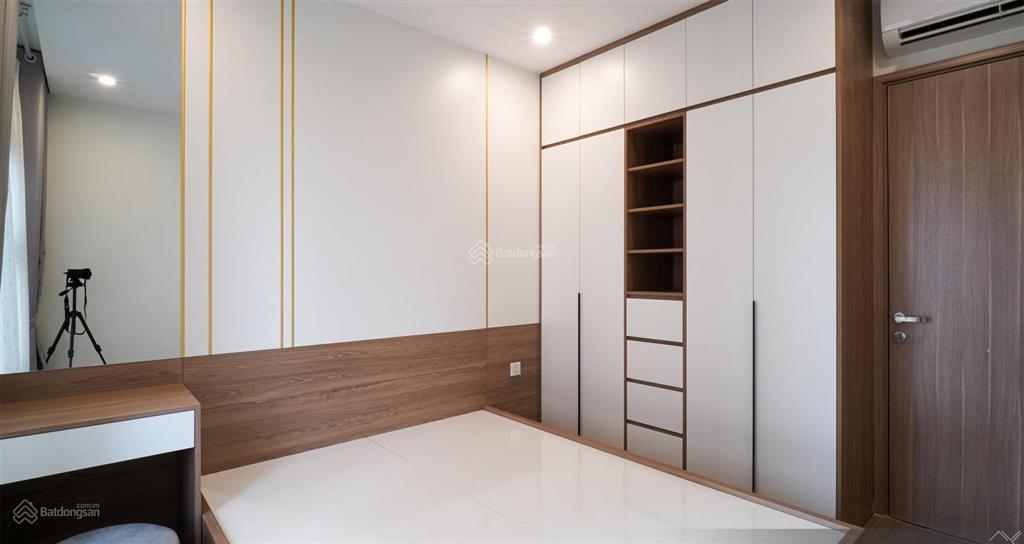 Cho thuê căn 2pn, 67m2, 6 triệu/th và căn 2pn + 1, 69m2, 6,5 tr/th, nội thất đẹp tại vinhomes q9