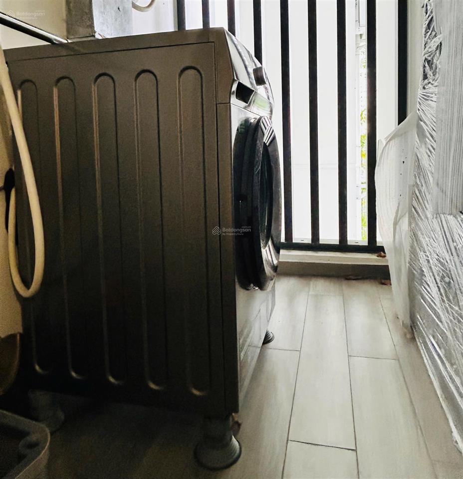 Cho thuê gấp cc tại lumiere boulevard, 9 triệu, 50m2, 1pn, 1wc, đầy đủ nội thất.  0906 825 ***