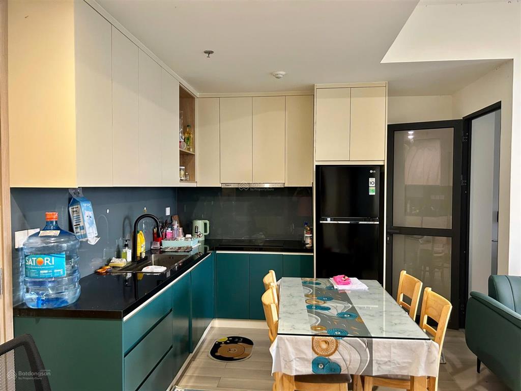Cho thuê gấp cc tại lumiere boulevard, 9 triệu, 50m2, 1pn, 1wc, đầy đủ nội thất.  0906 825 ***