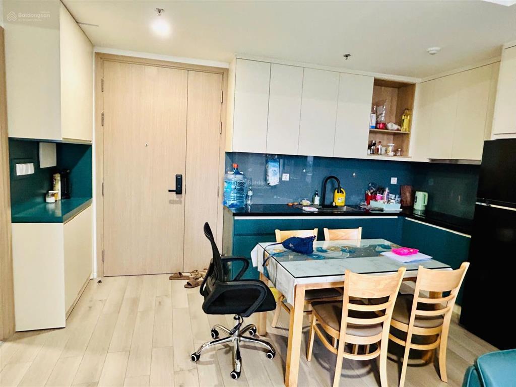 Cho thuê gấp cc tại lumiere boulevard, 9 triệu, 50m2, 1pn, 1wc, đầy đủ nội thất.  0906 825 ***