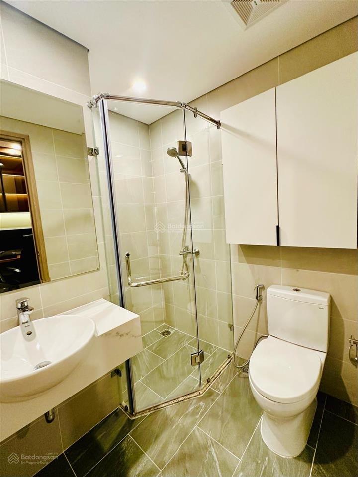 Chính chủ bán ch 1pn + 47m2 đầy đủ nội thất. giá bán 2.75 tỷ  0906 825 ***