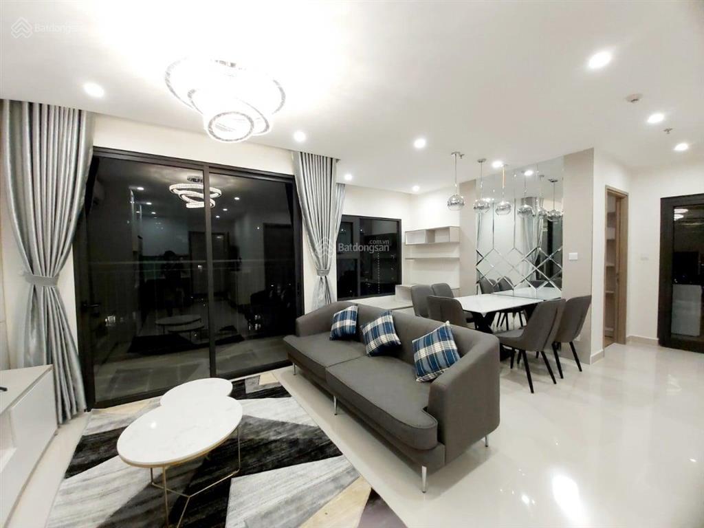Bán gấp ch vinhomes grand park 1pn+1, 43m2, tim tường 47m2 2 tỷ view thoáng.  0906 825 ***