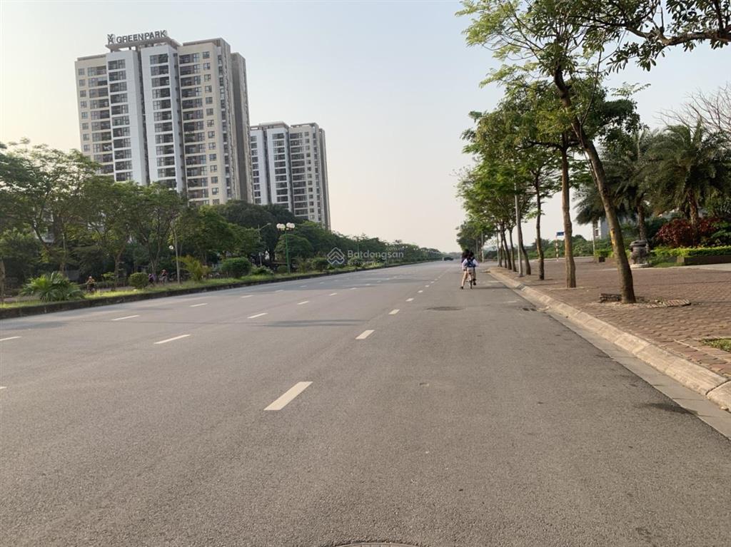 Hàng hiếm trên thị trường 60m2 tái định cư trâu quỳ, đường 13m vỉa hè rộng, gần hồ điều hòa