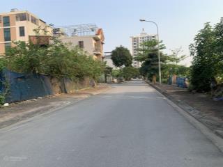 Hàng hiếm trên thị trường 60m2 tái định cư trâu quỳ, đường 13m vỉa hè rộng, gần hồ điều hòa