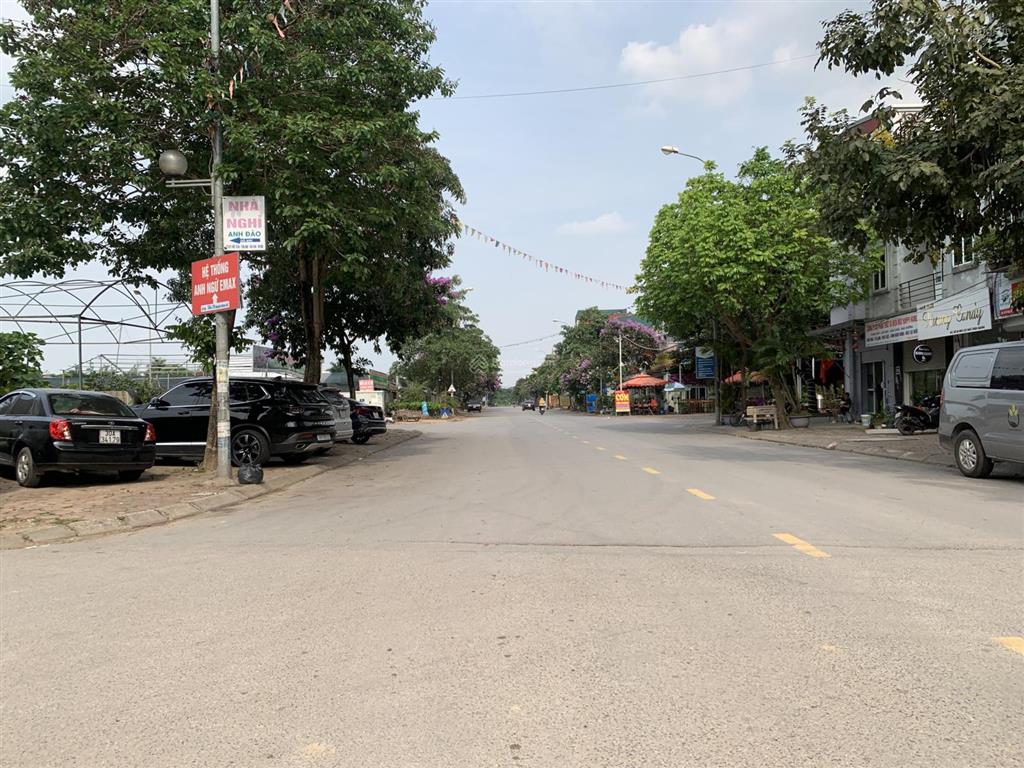 Bán đất mặt phố nguyễn khiêm ích gần ngay quận ủy gia lâm, gần hồ điều hòa, kinh doanh cực tốt