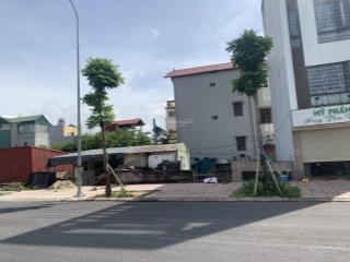 Bán đất đấu giá cự khối dãy tt1 trục đường 25m view hồ điều hòa cự khối đang làm, đất 2 mặt đường