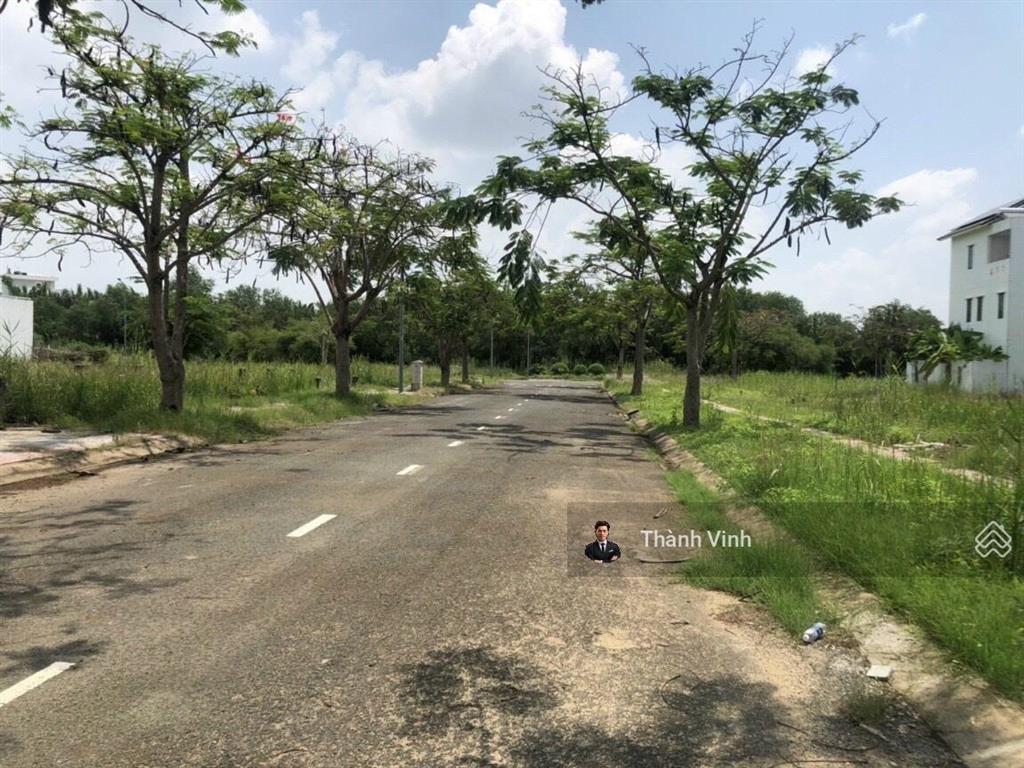 Bán đất nền dự án topia garden, 8,6 tỷ, 147m2, view đẹp tại đường bưng ông thoàn, quận 9